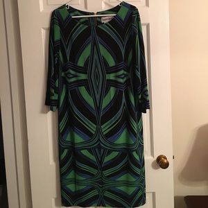 Long sleeved geometric dress