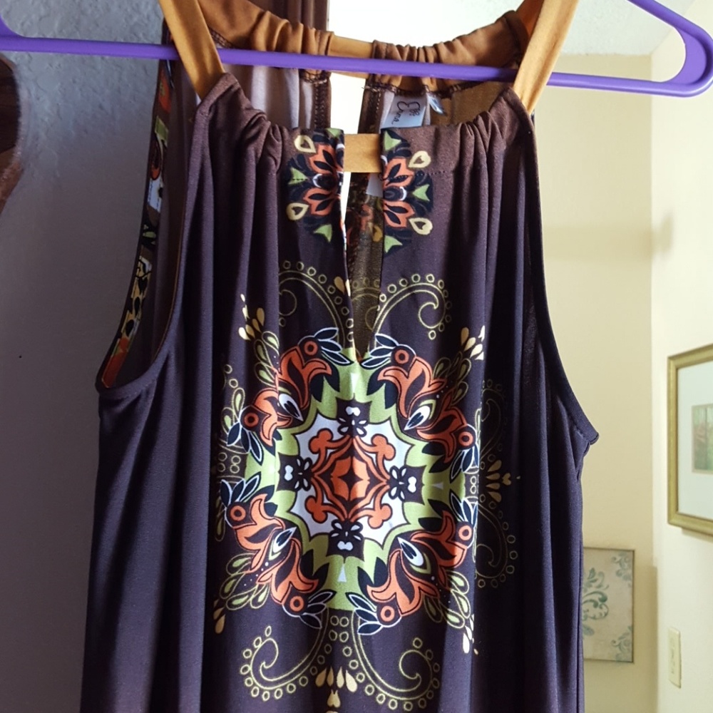Dress - Picture 2 of 2