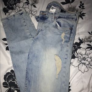 H&M Lightwash Skinny Distressed Jeans