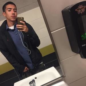 Meet your Posher, Alec