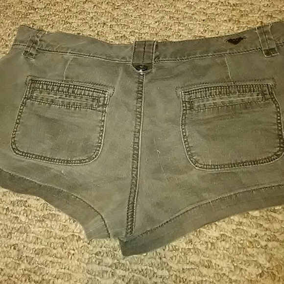 Shorts - Picture 2 of 2