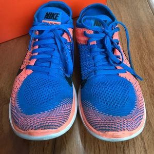 Used WMNS Nike free 4.0 Flyknit US 7.5