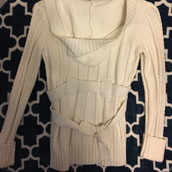 Button up sweater - Picture 2 of 2