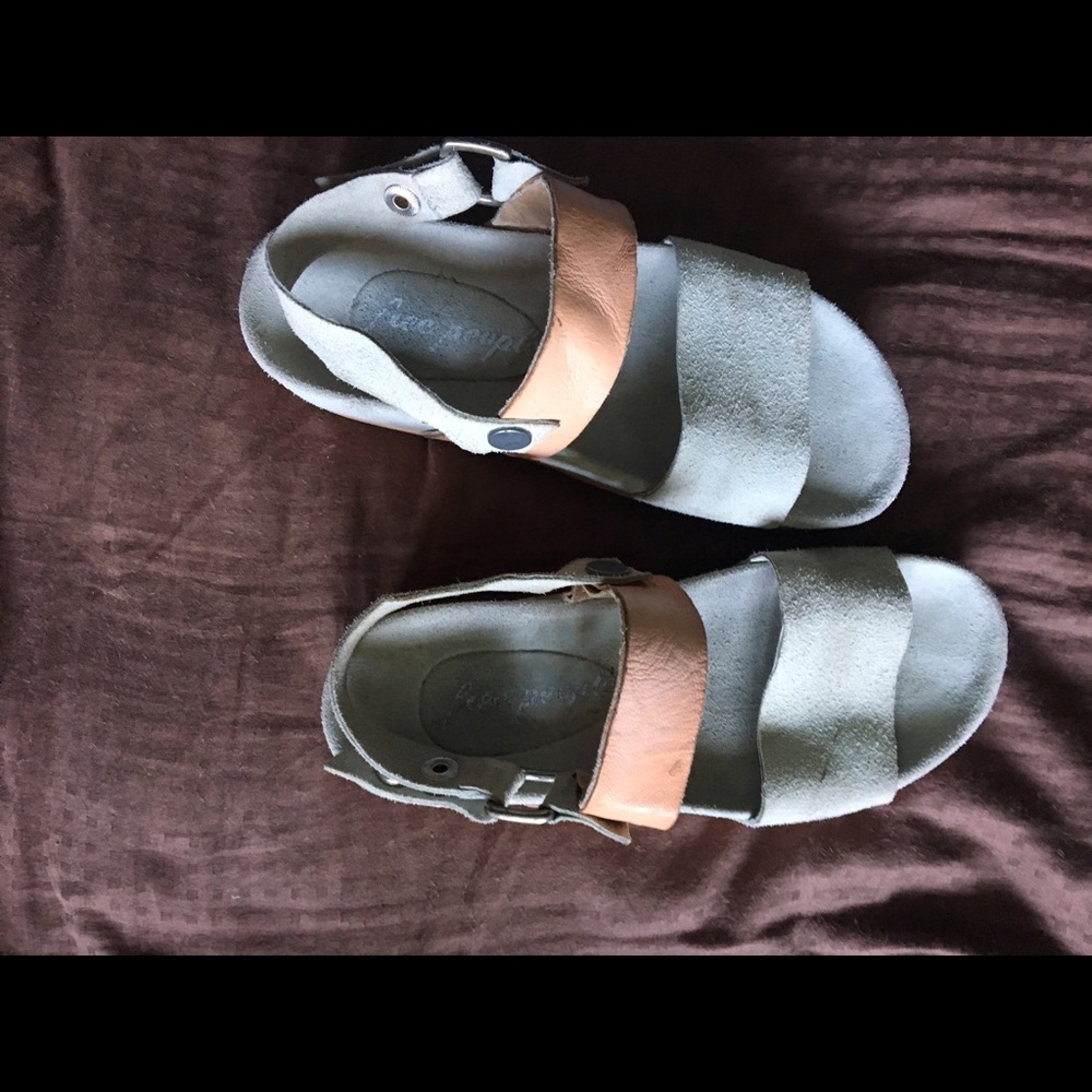 Free people platform sandals 7
