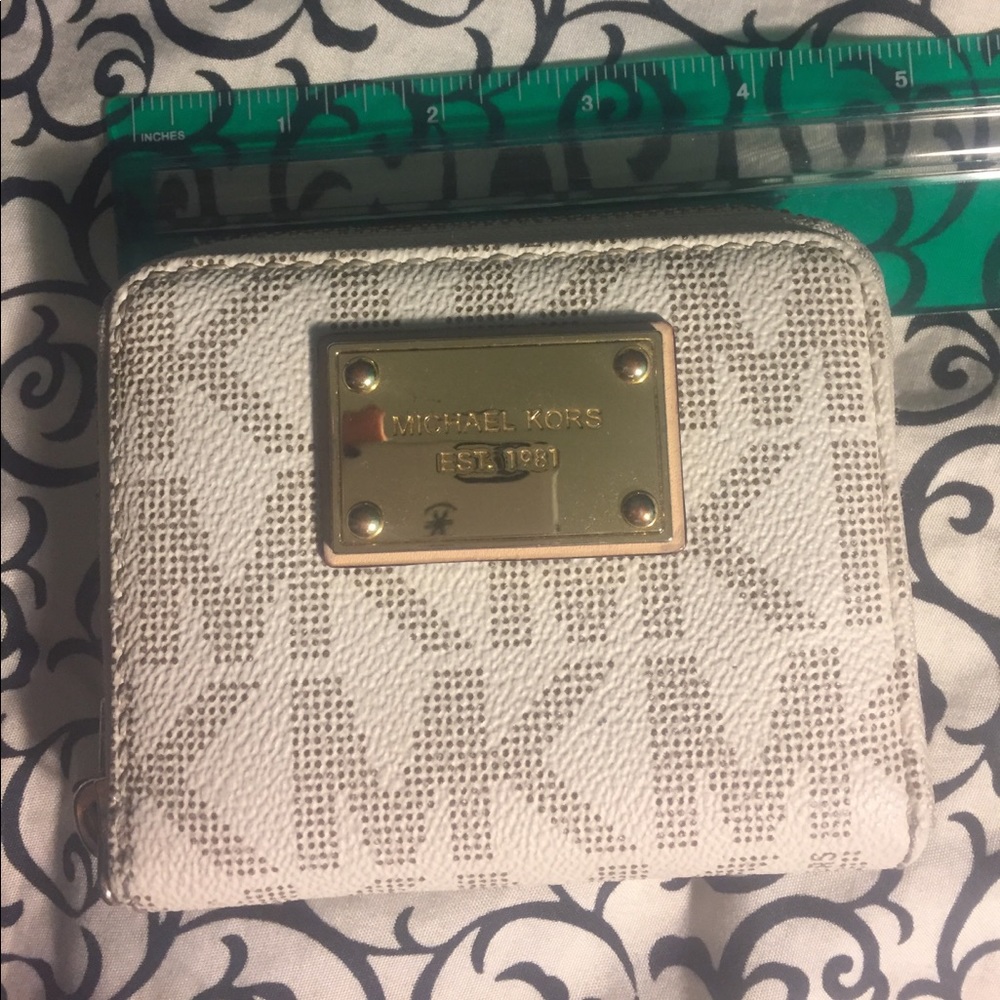 Michael Kors small zip up wallet cream MK logo