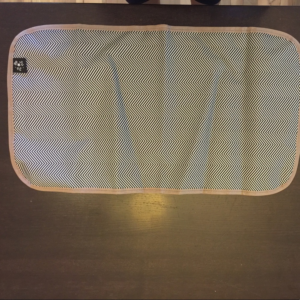 Jujube queen of the nile small change pad