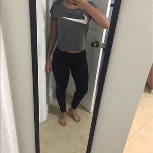 Nike crop top size xS