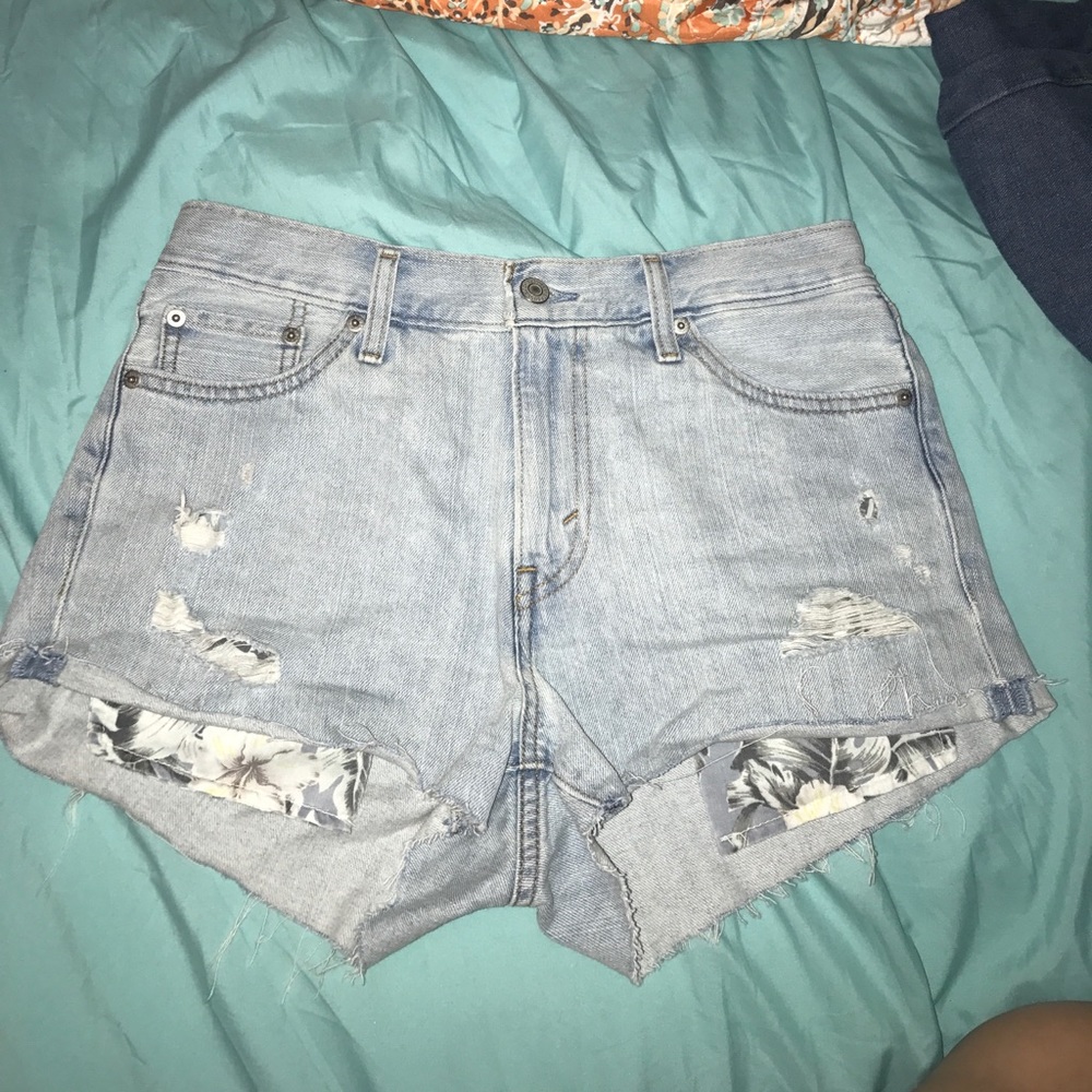 High waisted vintage Levi shorts