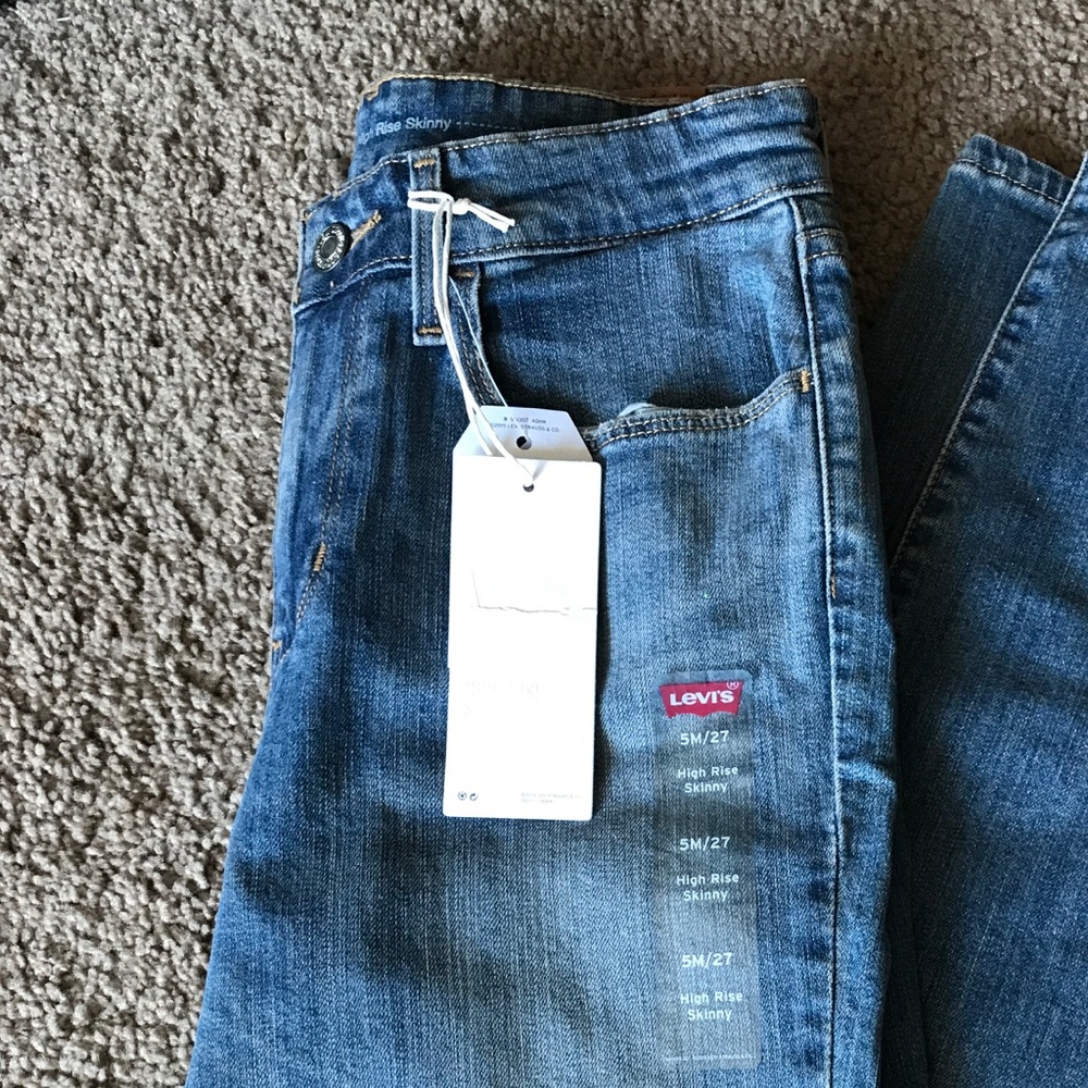 High Rise Skinny Levi's 5M/27