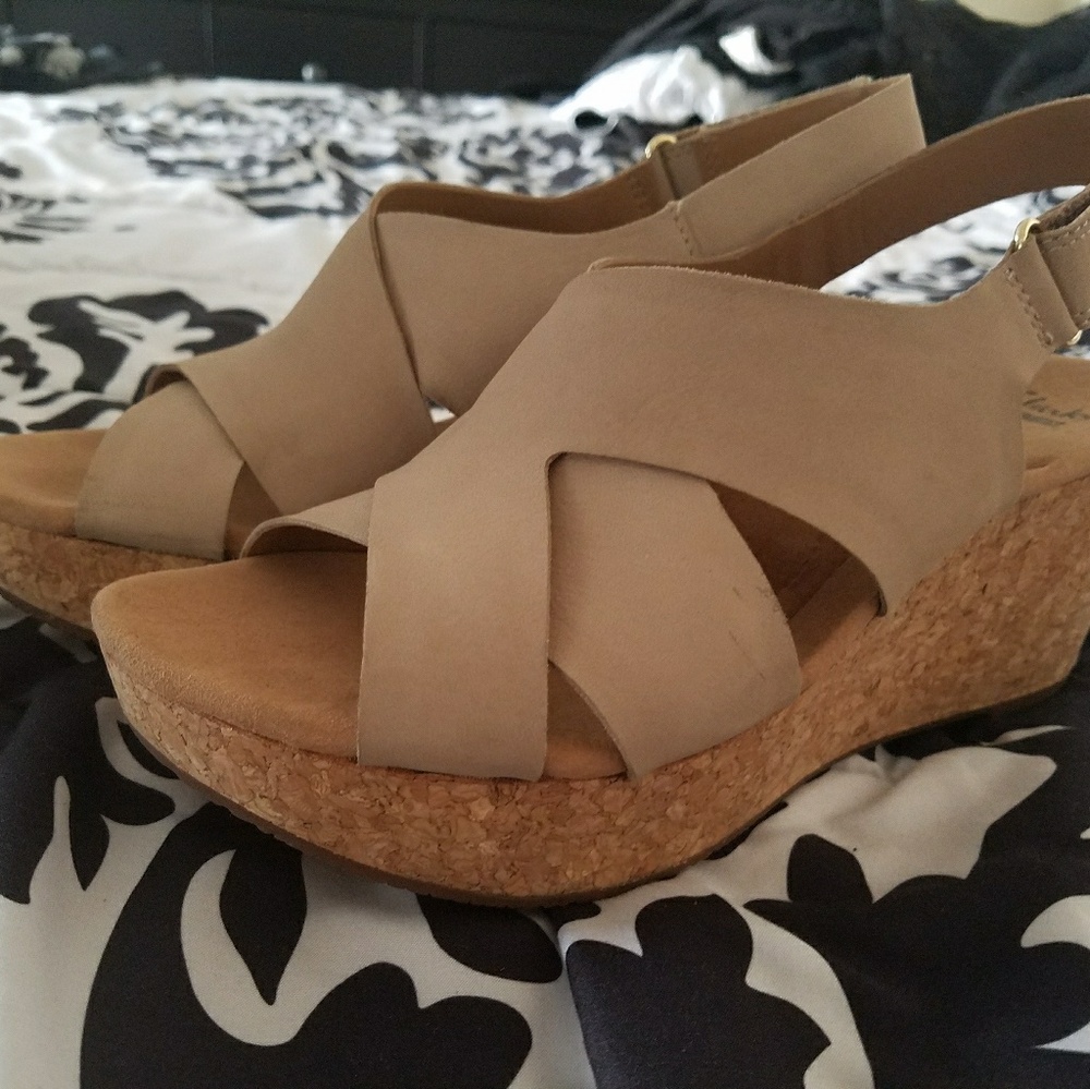 Clarks wedges. Extreamly comfortable, very stylish