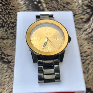 Nixon Corporal SS watch in black and gold