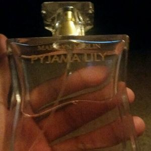 Marilyn Miglin Pyjama Lily