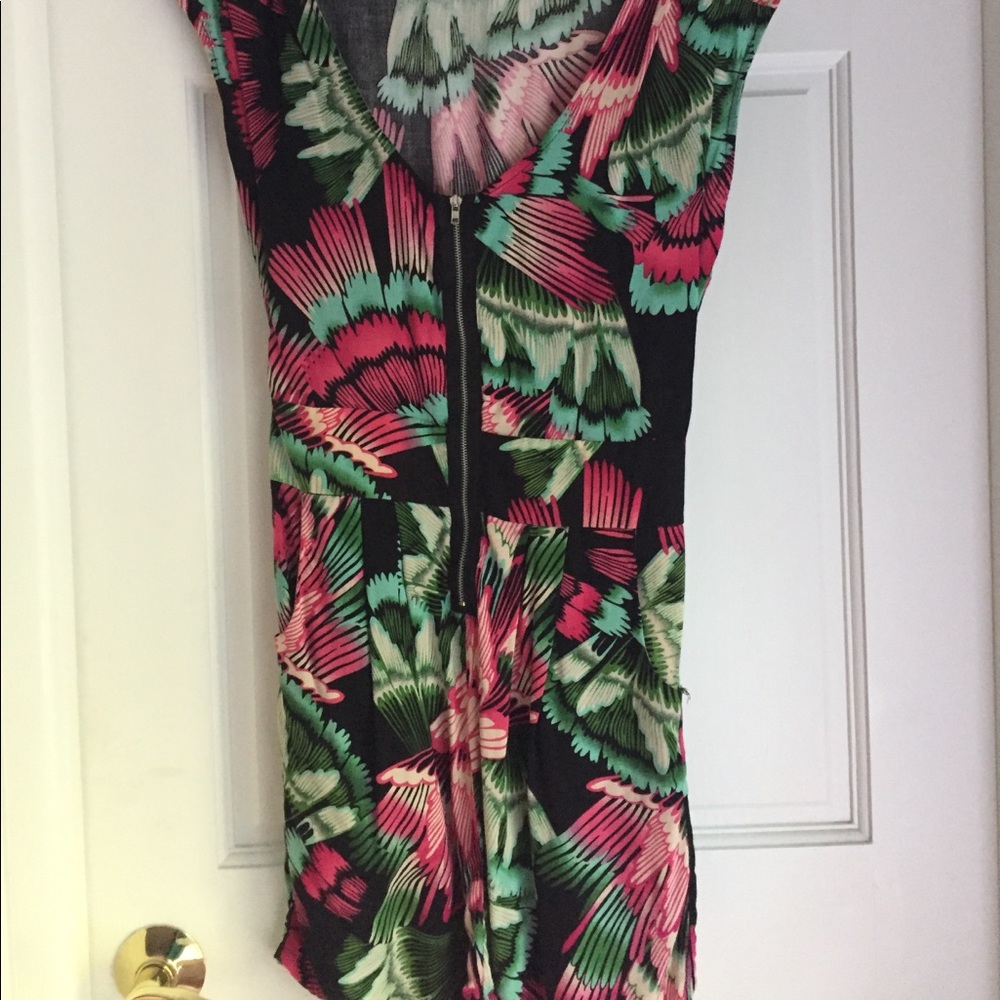 Floral Patterned Dress 🌸🌺