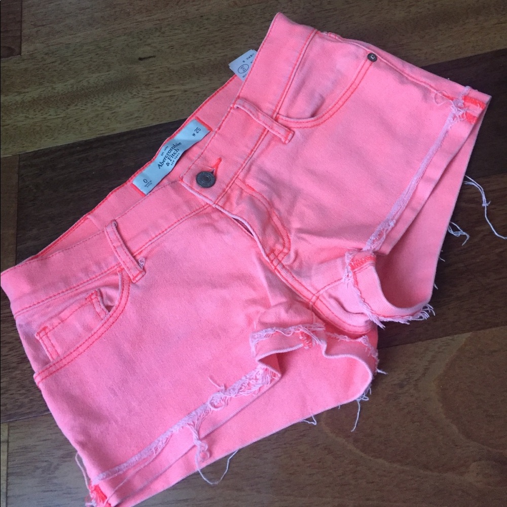 Hot pink short shorts