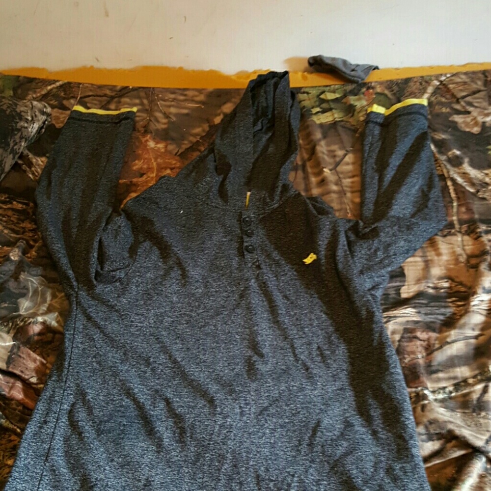 shirts - Picture 8 of 8