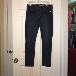 Denizen Levi's skinny jeans