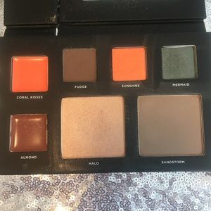 Eyeshadow bronzer & lip Palette - deck of scarlet