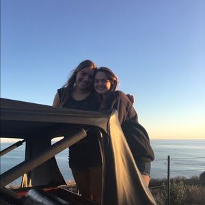 Meet your Posher, Sofia