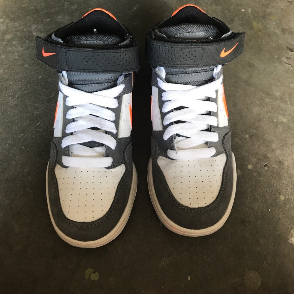 Nike kids shoes