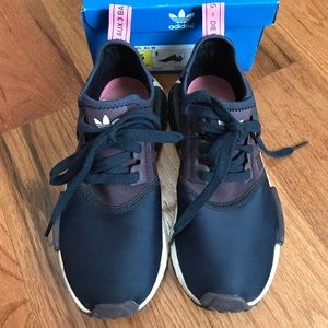 Used NMD_R1 W US 6 Legend Ink