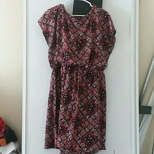 pink and black printed dress