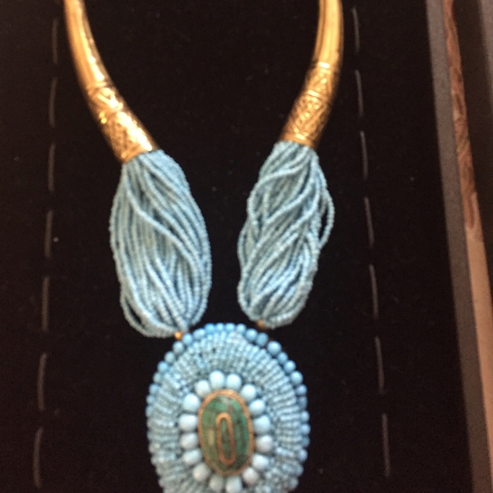 Kanalai Seed Bead Drop Necklace💙