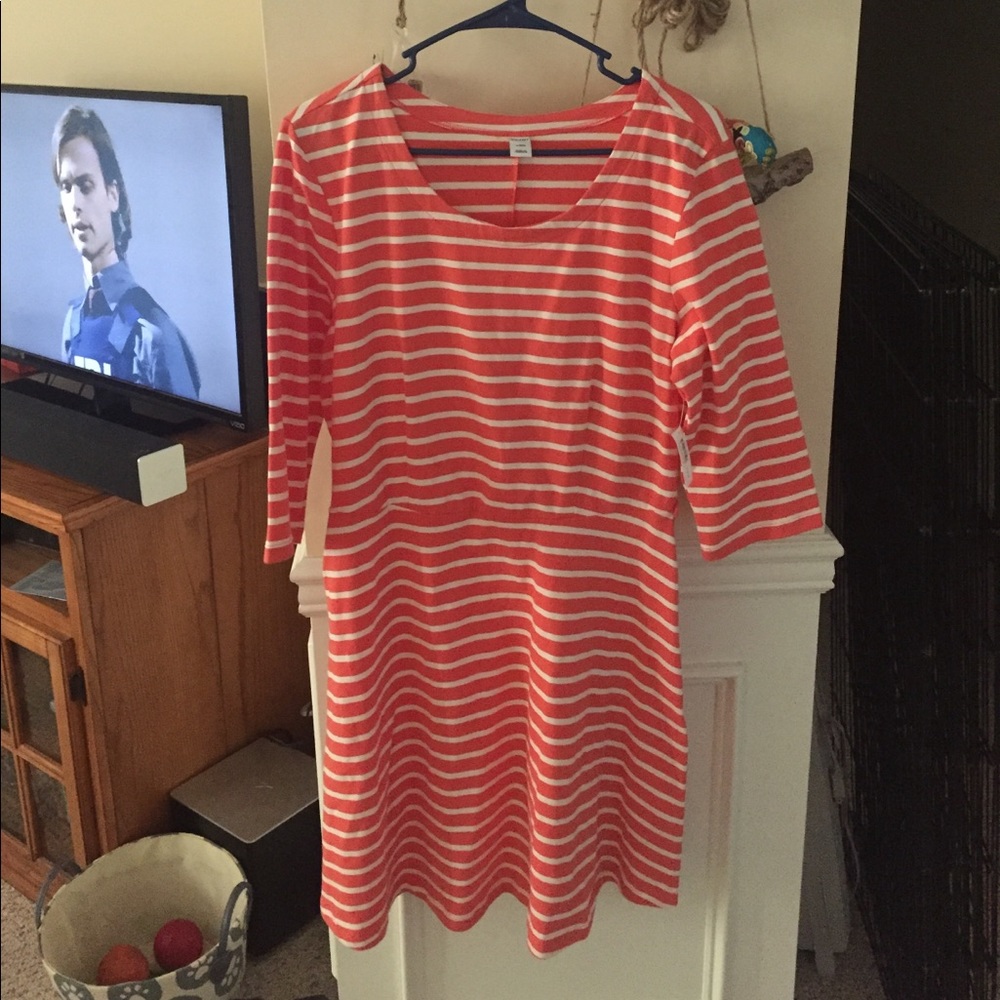 Old navy Coral striped dress new with tags