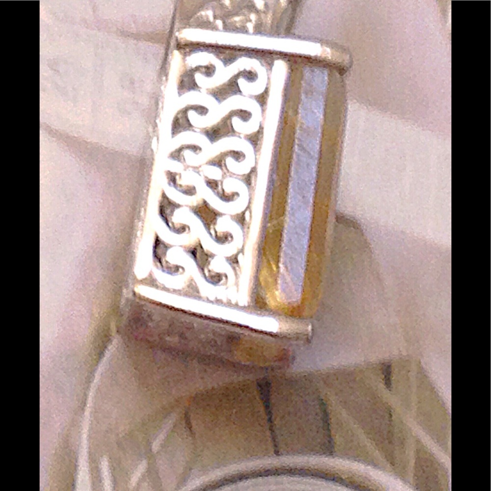 Golden Rutilated Quartz - Picture 4 of 4