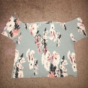 KENDALL AND KYLIE CROP TOP