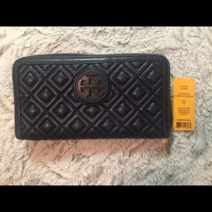 Tory Burch Zip Marion Continental Wallet