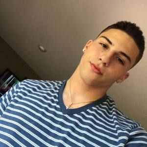 Meet your Posher, Chris