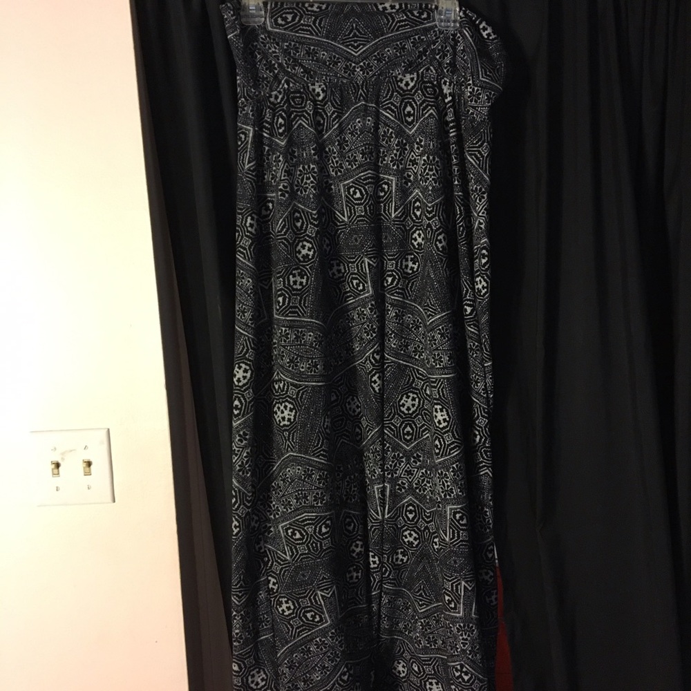 Black and Gray Maxi Skirt