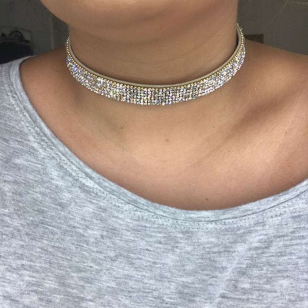 Beautiful Crystal Choker