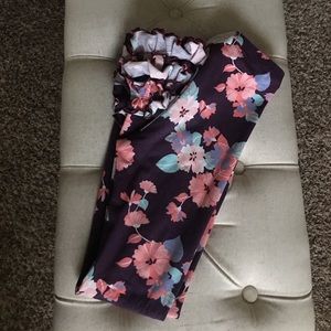 Caroline Kate Plum Floral Leggings (Boutique)