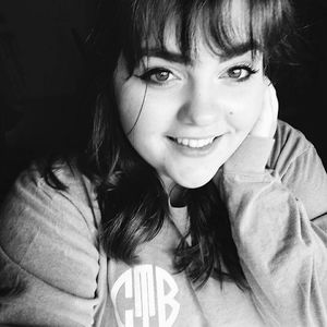 Meet your Posher, Abby