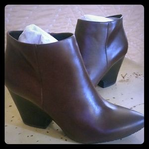 Kenneth Cole Reaction Woman's Boots