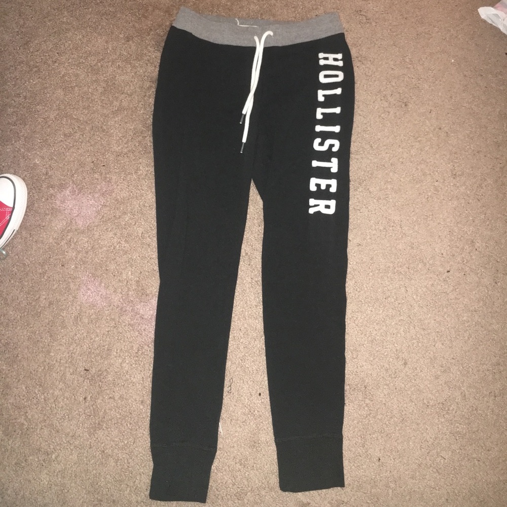 HOLLISTER SKINNY SWEATPANTS