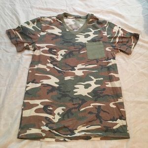 Camo tee