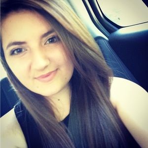 Meet your Posher, Tiffany