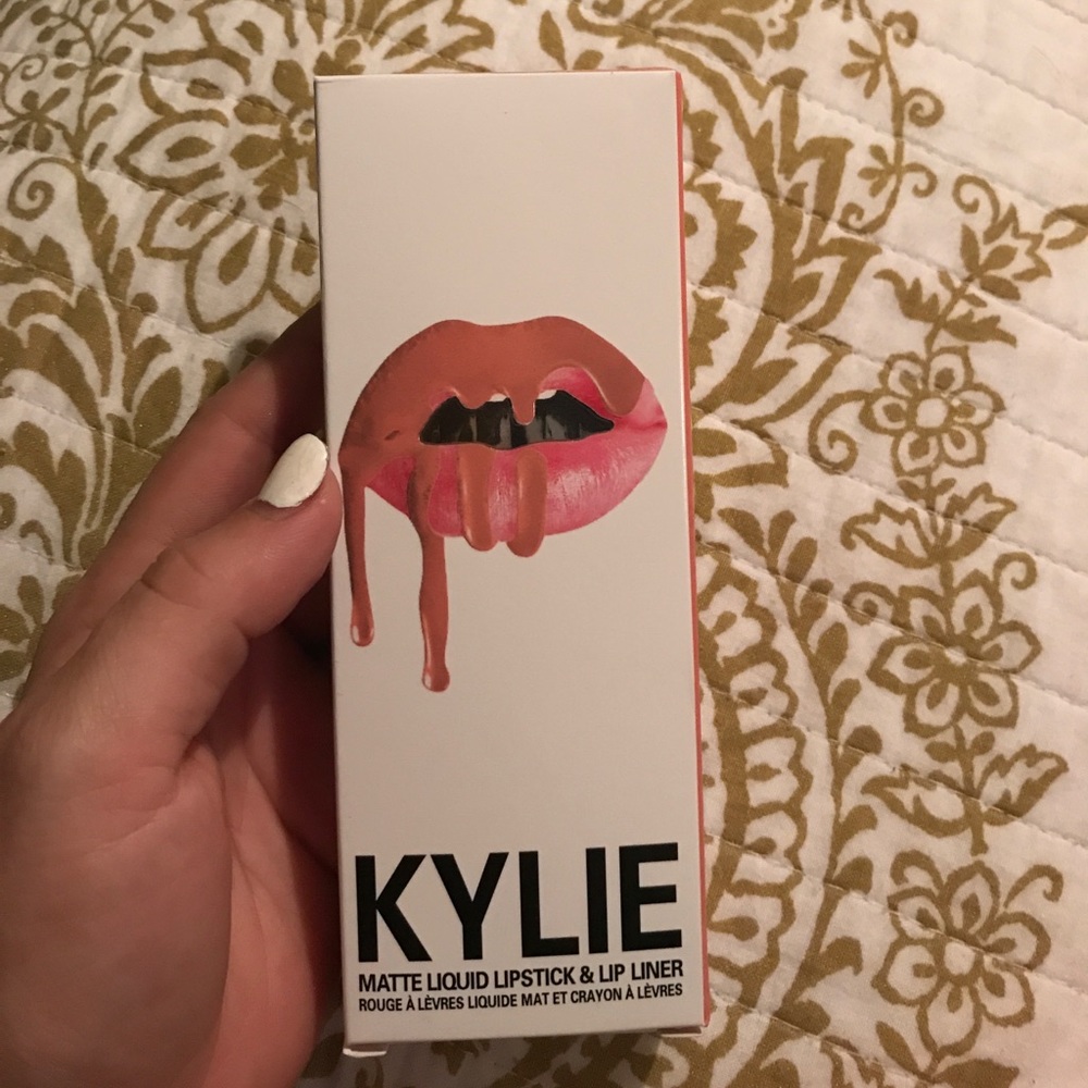 Kylie lip kit EXPOSED