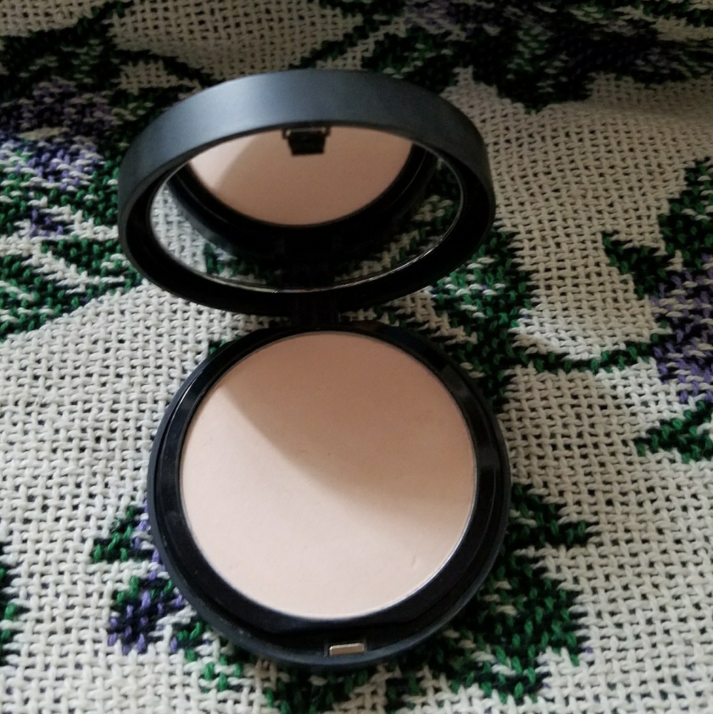 BarePro Powder Foundation Fair