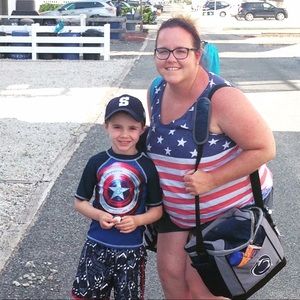 Meet your Posher, Cass