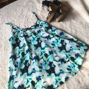 Flower print tank