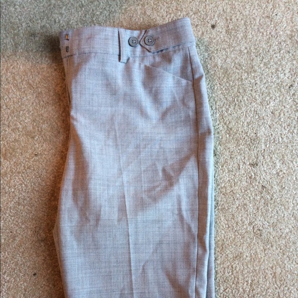 Express editor shorts size 0 - Picture 2 of 2