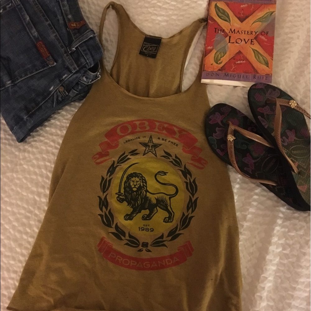 Obey golden tank with Leo design