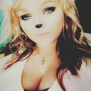 Meet your Posher, Hailey