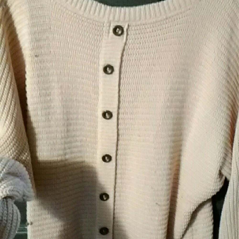 Pink sweater - Picture 2 of 3
