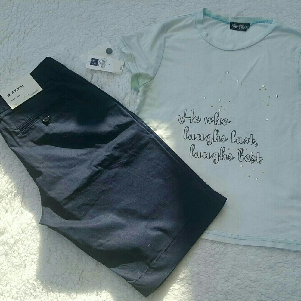 Gap - Casual Low Waist Navy Blue Shorts Size 6