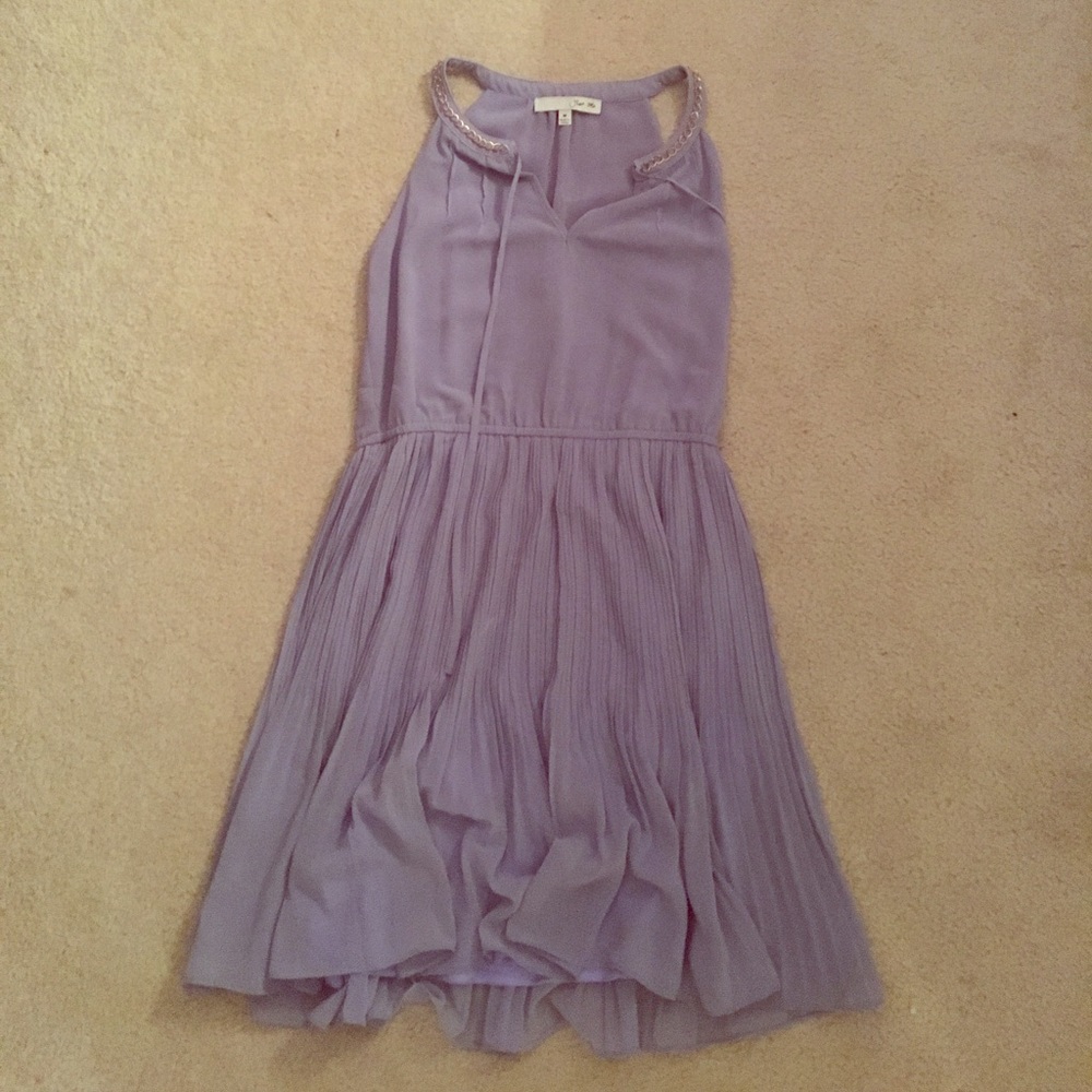 Beautiful lavender dress!