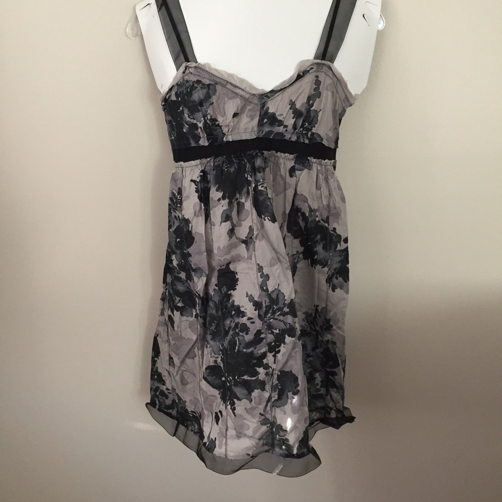 Ann Taylor petit Dress, size 0
